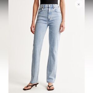 Abercrombie Ultra High Rise 90s Straight Jean